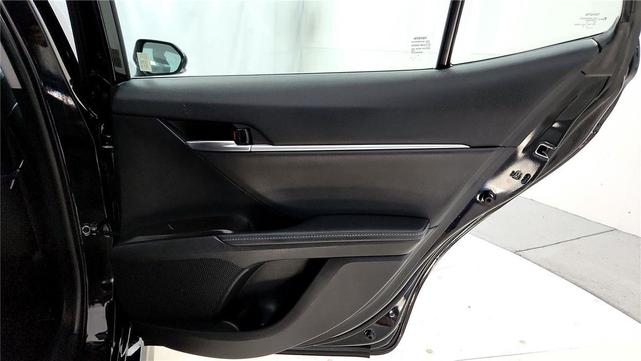 Photo of 2023 Midnight Black Metallic Toyota Camry