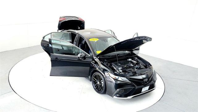 Photo of 2023 Midnight Black Metallic Toyota Camry
