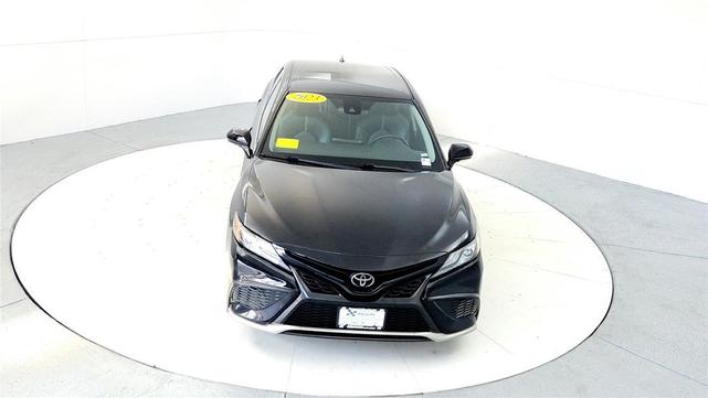 Photo of 2023 Midnight Black Metallic Toyota Camry
