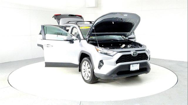 Photo of 2025 Silver Sky Metallic Toyota RAV4