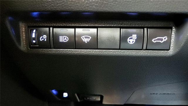 Photo of 2022 Supersonic Red/Midnight Black Metallic Toyota RAV4 Prime