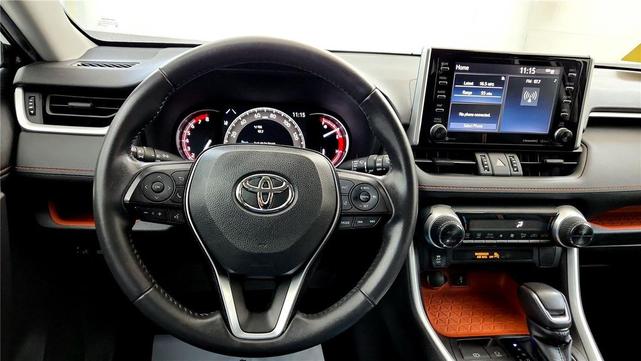 Photo of 2020 Midnight Black Metallic Toyota RAV4
