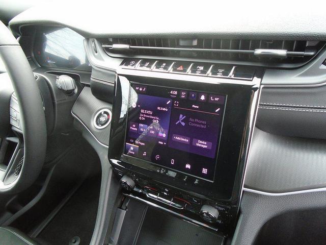 Photo of 2025 Silver Zynith Jeep Grand Cherokee L