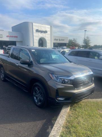 Photo of 2022 Pewter Honda Ridgeline