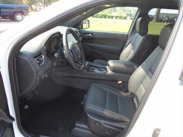 Photo of 2025 White Knuckle Clearcoat Dodge Durango