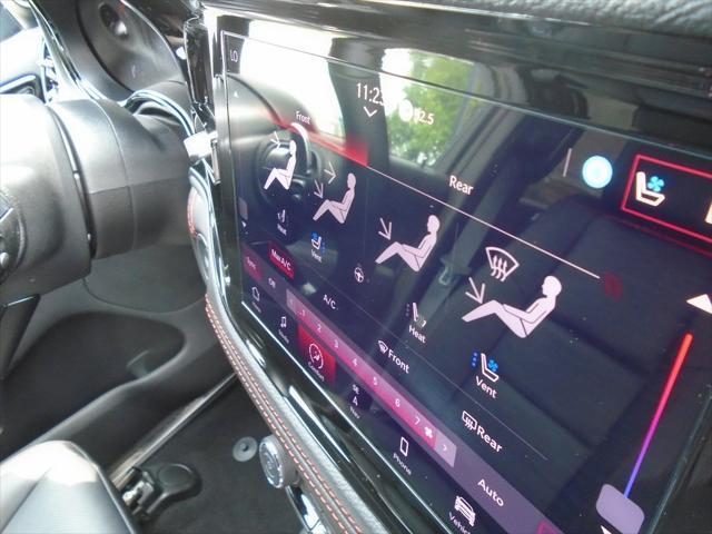 Photo of 2025 DB Black Clearcoat Dodge Durango