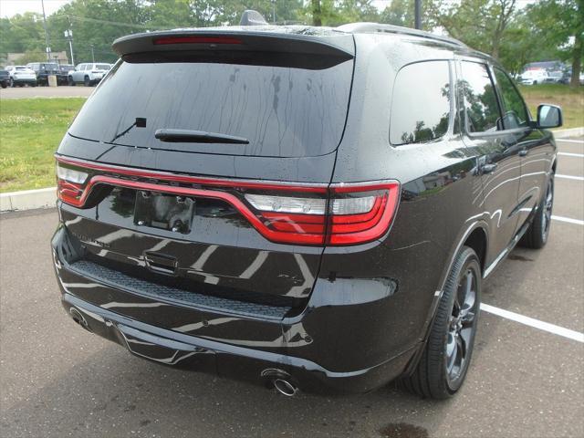 Photo of 2025 DB Black Clearcoat Dodge Durango
