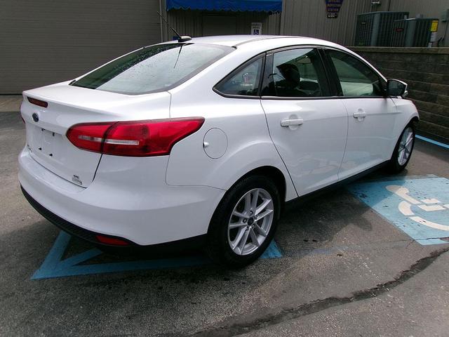 Photo of 2018 White Ford Focus