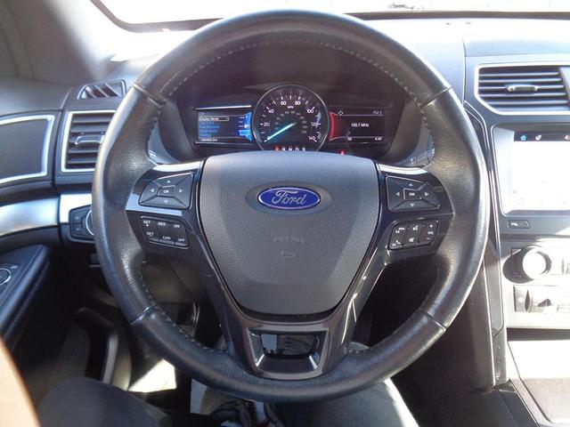Photo of 2017 Gray Ford Explorer