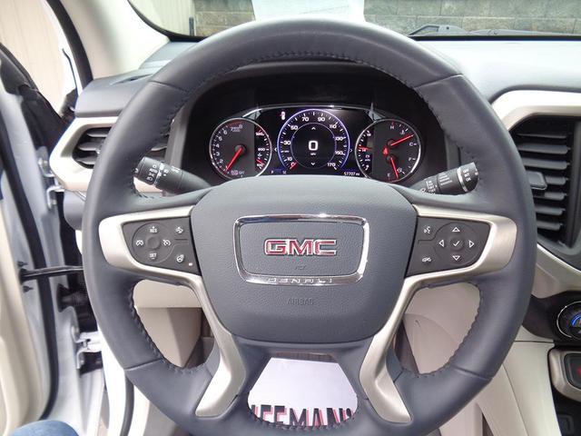 Photo of 2020 White GMC Acadia