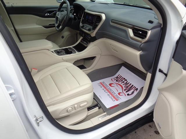 Photo of 2020 White GMC Acadia