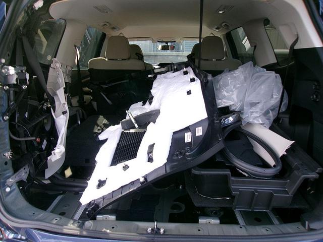 Photo of 2020 Abyss Blue Pearl Subaru Ascent