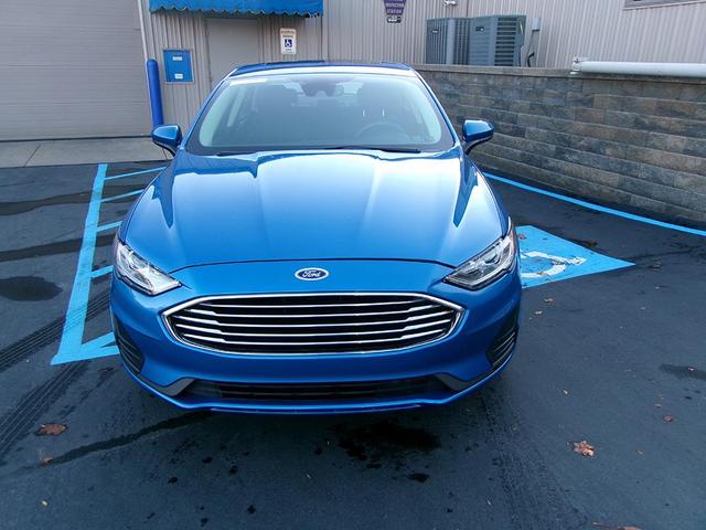 Photo of 2019 Blue Ford Fusion