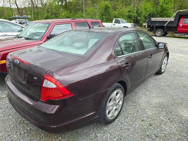 Photo of 2011 Maroon Ford Fusion