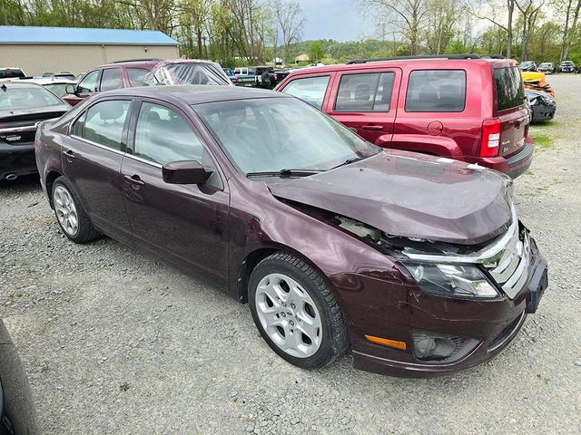 Photo of 2011 Maroon Ford Fusion