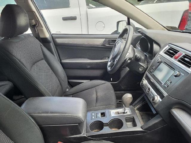 Photo of 2017 Twilight Blue Metallic Subaru Outback