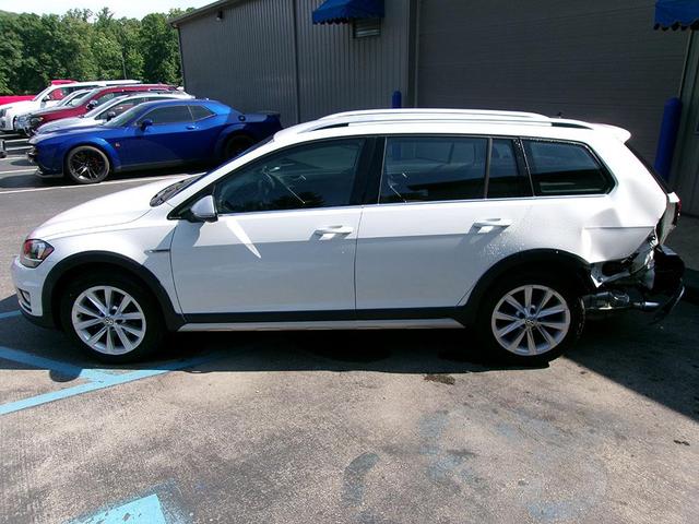 2019 Volkswagen Golf Alltrack
