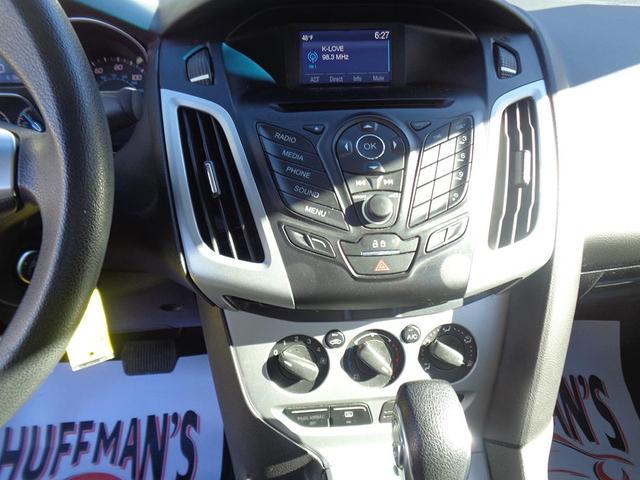 Photo of 2014 Silver Ford Focus