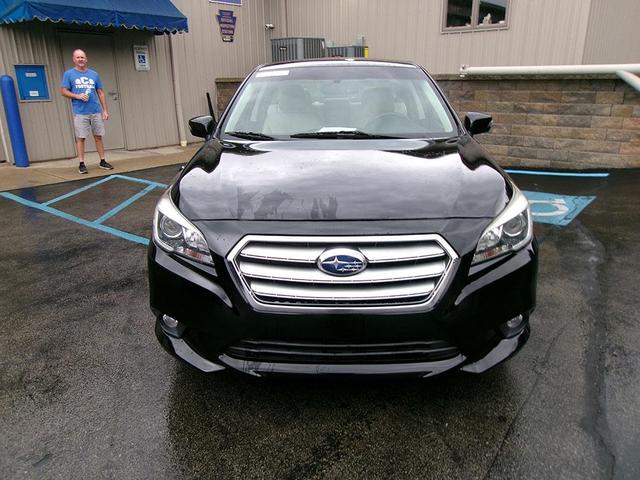 Photo of 2015 Crystal Black Silica Subaru Legacy