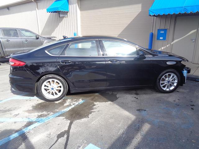 Photo of 2019 Black Ford Fusion