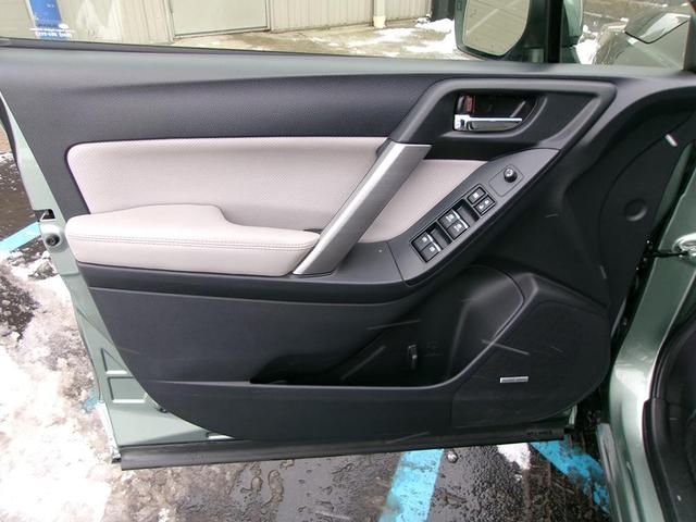 Photo of 2018 Jasmine Green Metallic Subaru Forester