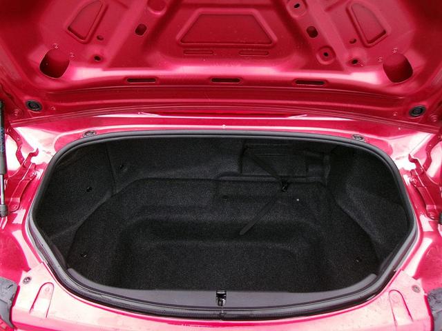 Photo of 2016 Soul Red Mazda MX-5 Miata
