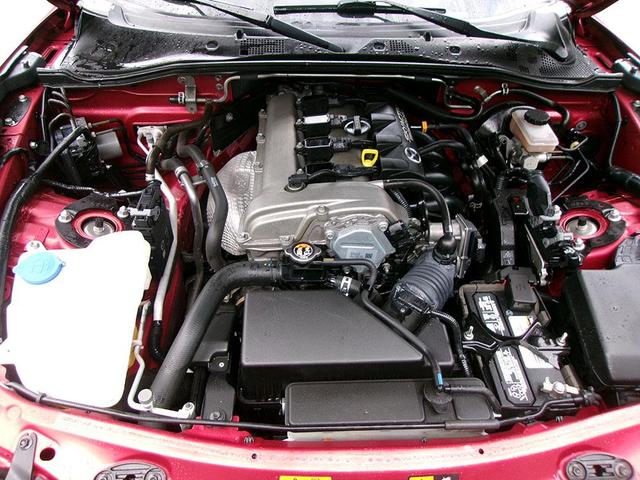 Photo of 2016 Soul Red Mazda MX-5 Miata