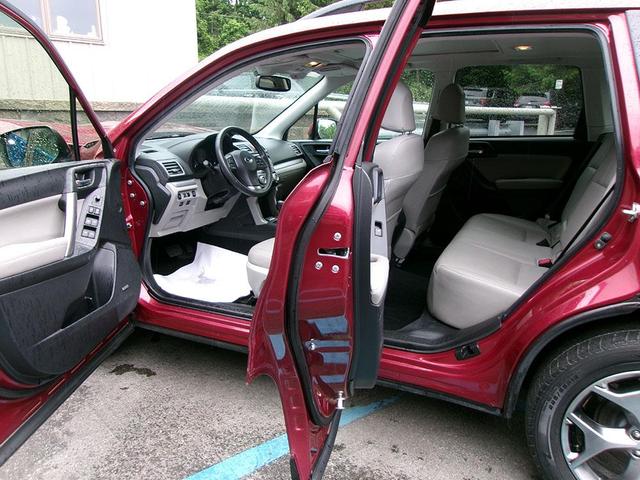 Photo of 2016 Venetian Red Pearl Subaru Forester