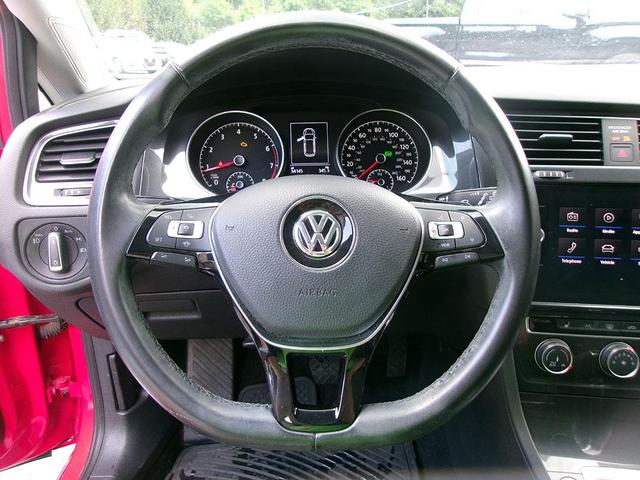 Photo of 2019 Tornado Red Volkswagen Golf SportWagen