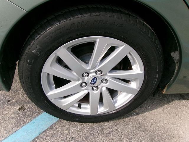 Photo of 2015 Jasmine Green Metallic Subaru Impreza
