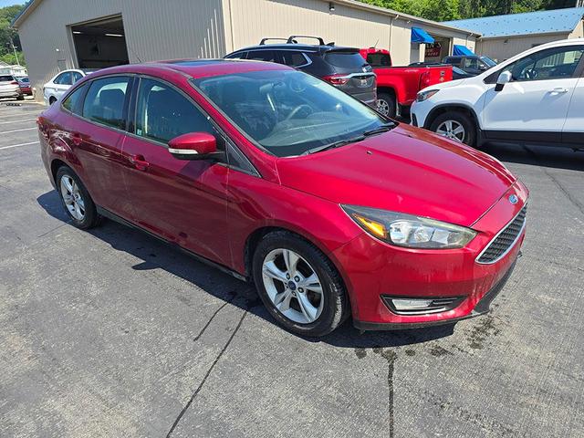 Photo of 2017 Burgundy Ford Focus