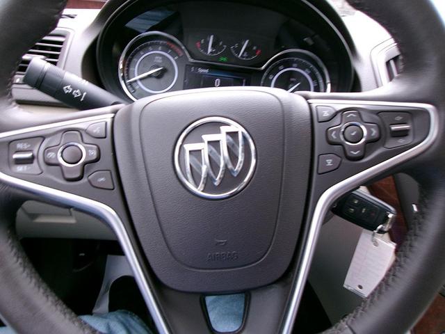 Photo of 2017 White Buick Regal