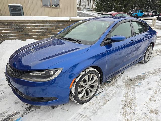 2015 Chrysler 200