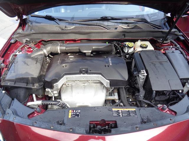 Photo of 2016 Burgundy Chevrolet Malibu Limited