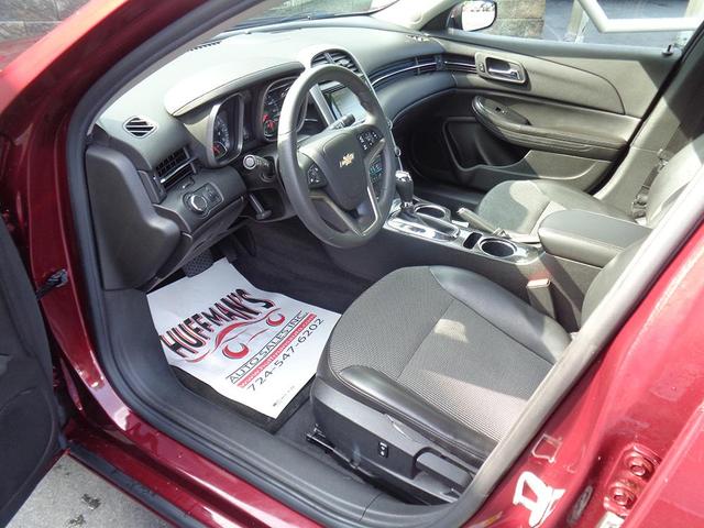 Photo of 2016 Burgundy Chevrolet Malibu Limited