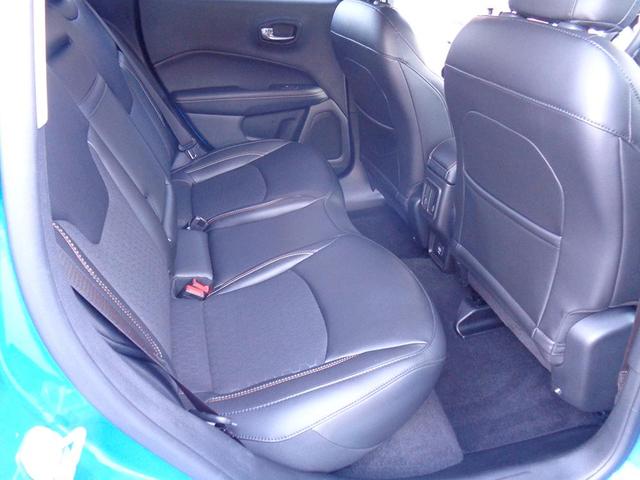 Photo of 2020 Blue Jeep Compass