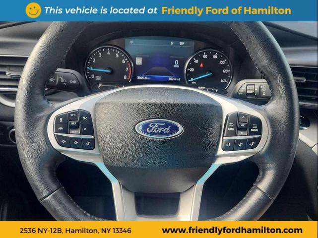 Photo of 2023 Rapid Red Metallic Tinted Clearcoat Ford Explorer