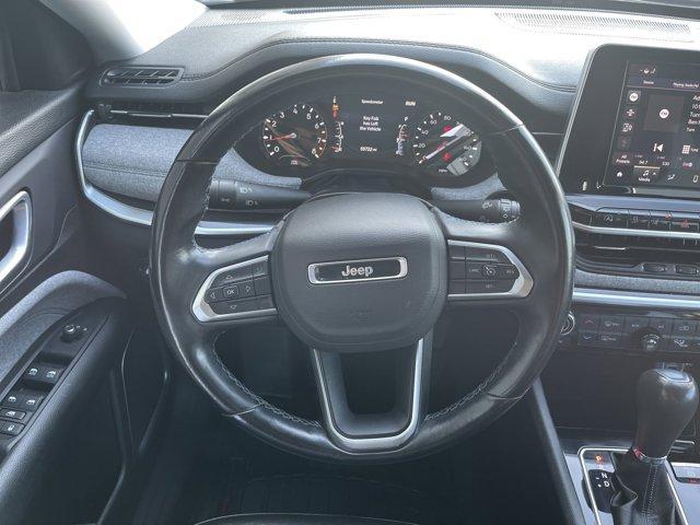 Photo of 2022 Velvet Red Pearlcoat Jeep Compass