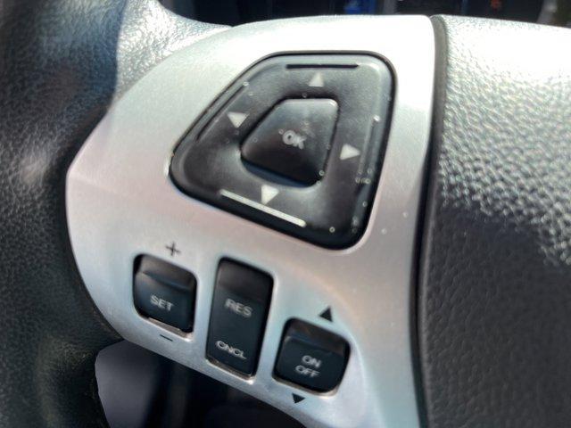 Photo of 2014 White Platinum Tri-Coat Metallic Ford Explorer