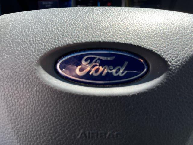 Photo of 2014 White Platinum Tri-Coat Metallic Ford Explorer