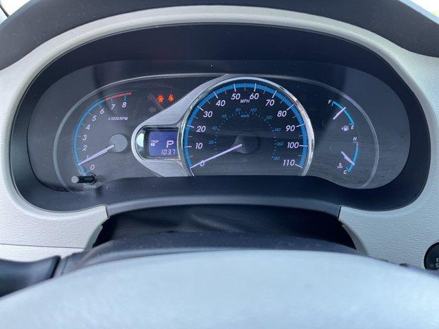 Photo of 2013 Predawn Gray Mica Toyota Sienna