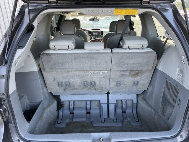 Photo of 2013 Predawn Gray Mica Toyota Sienna