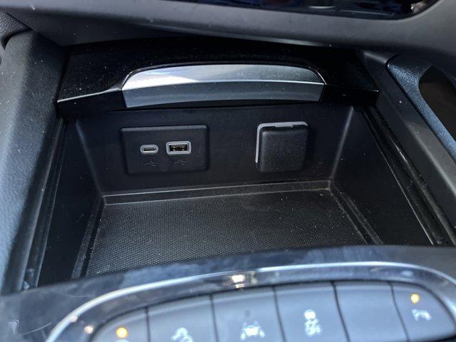 Photo of 2023 Summit White Buick Envision