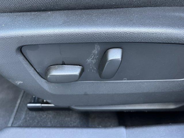 Photo of 2023 Summit White Buick Envision