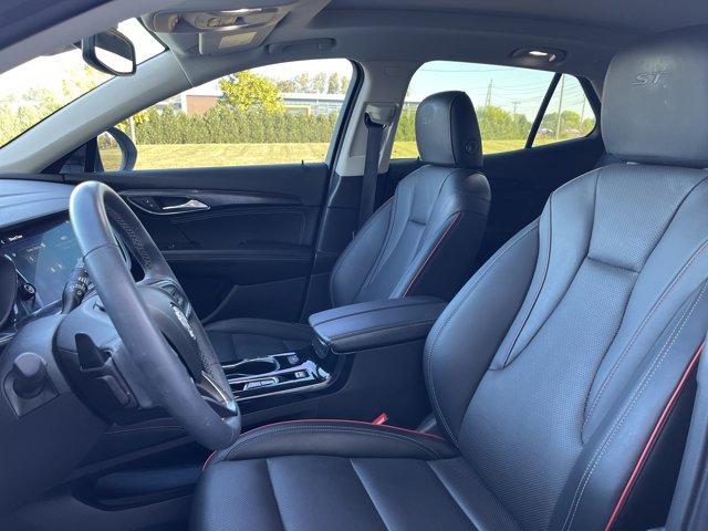 Photo of 2023 Summit White Buick Envision