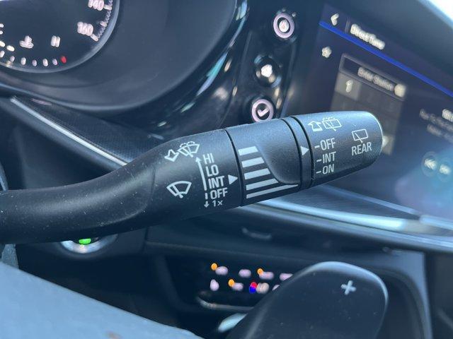 Photo of 2023 Summit White Buick Envision