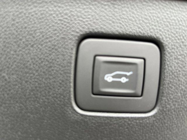 Photo of 2025 Ebony Twilight Metallic Buick Envista