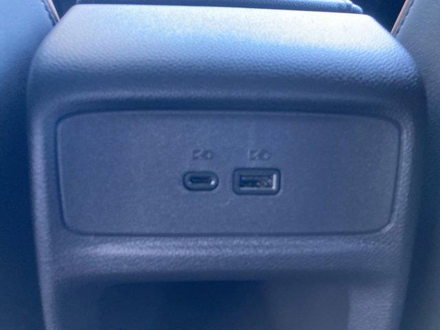 Photo of 2025 Ebony Twilight Metallic Buick Envista