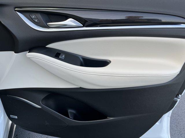 Photo of 2023 White Frost Tri-Coat Buick Enclave