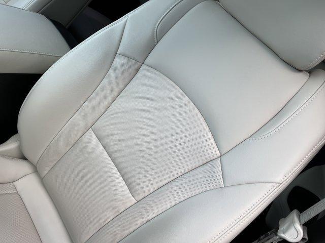 Photo of 2023 White Frost Tri-Coat Buick Enclave